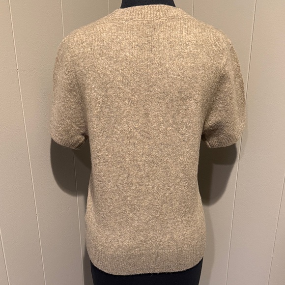 B27 Abercrombie & Fitch Women Medium Tan Gray Crew Neck Sweater Short Sleeve - Picture 4 of 6